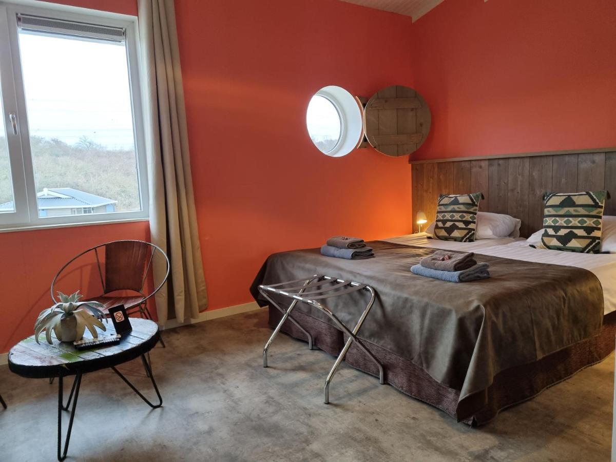 Beach Hotel 东福尔讷 外观 照片