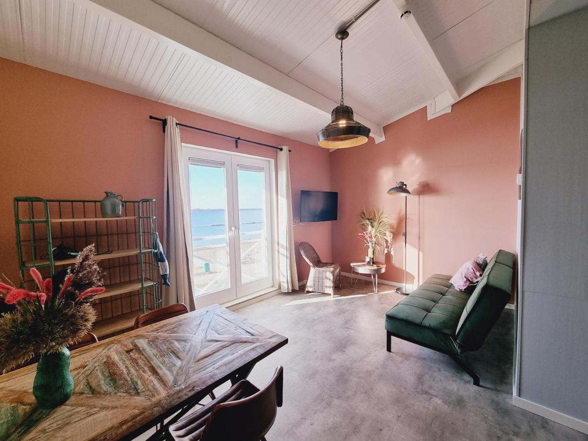 Beach Hotel 东福尔讷 外观 照片