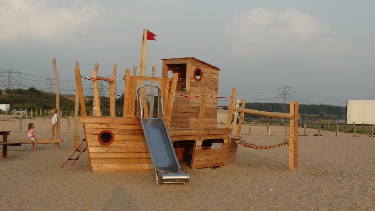 Beach Hotel 东福尔讷 外观 照片