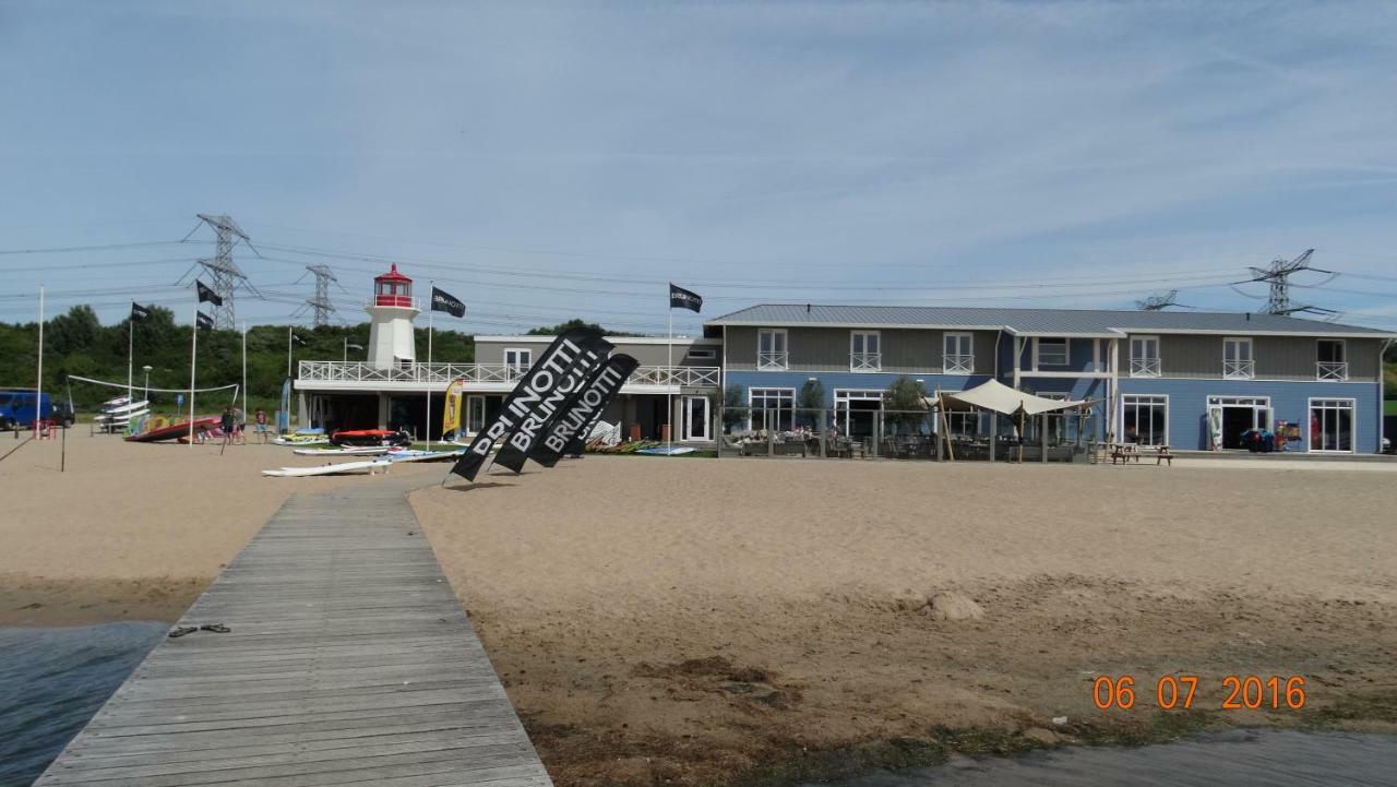 Beach Hotel 东福尔讷 外观 照片