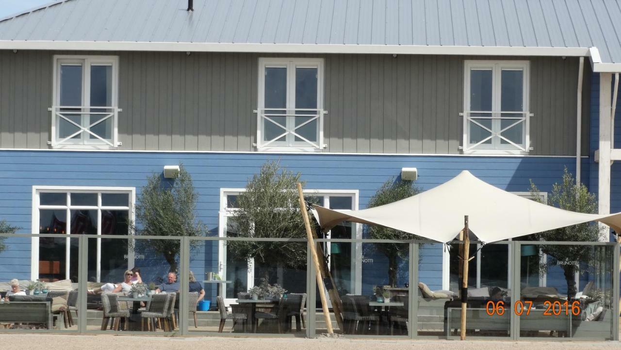 Beach Hotel 东福尔讷 外观 照片